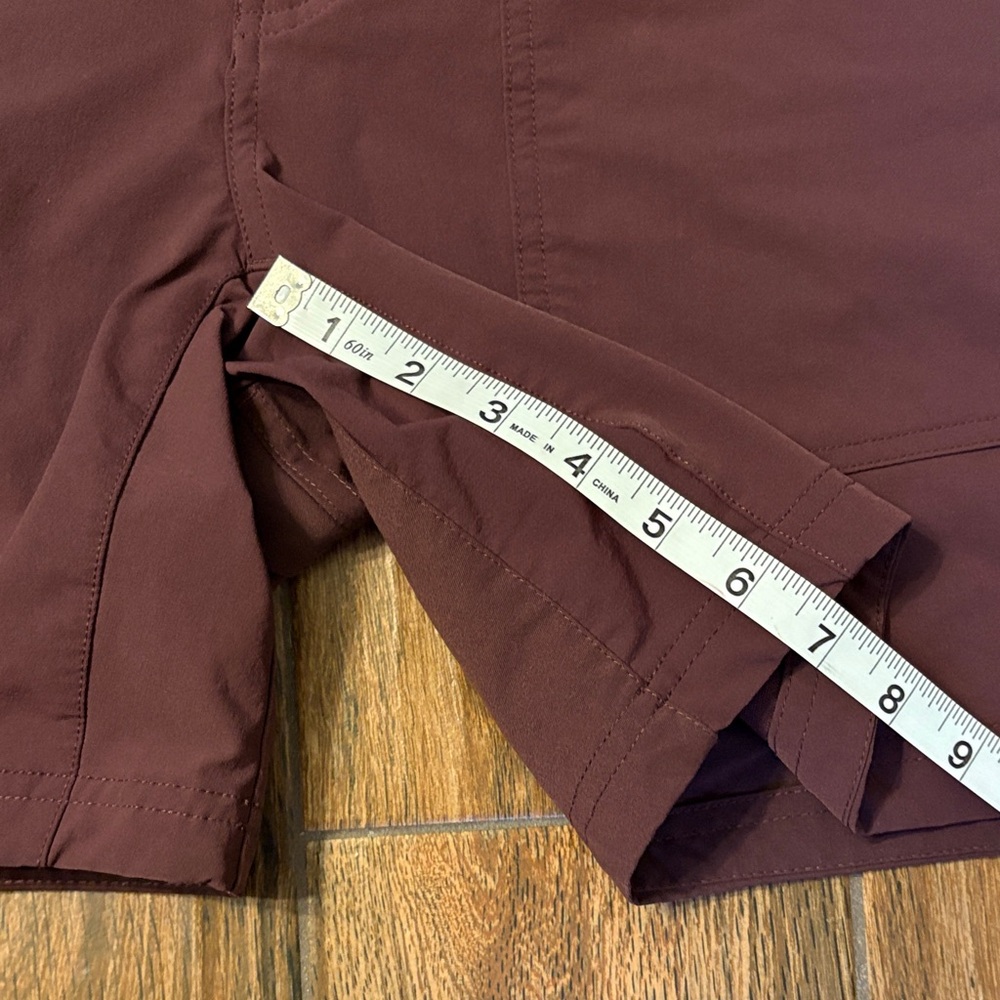 REI Women's Plum Athletic Utility Shorts - Picture 2 of 7